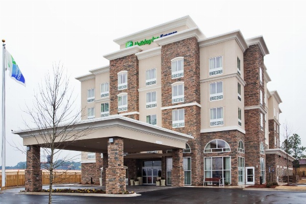 Holiday Inn Express Augusta North image 2
