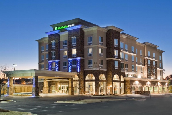 Holiday Inn Express Augusta North image 4